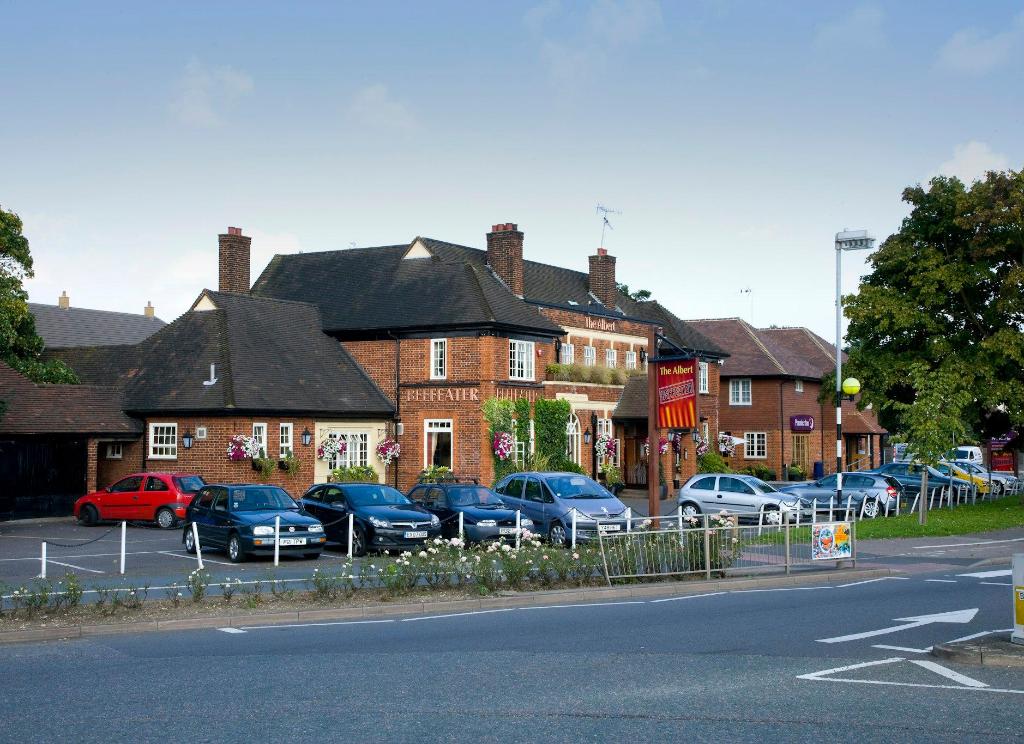Premier Inn Colchester (Cowdray Avenue) 61/70