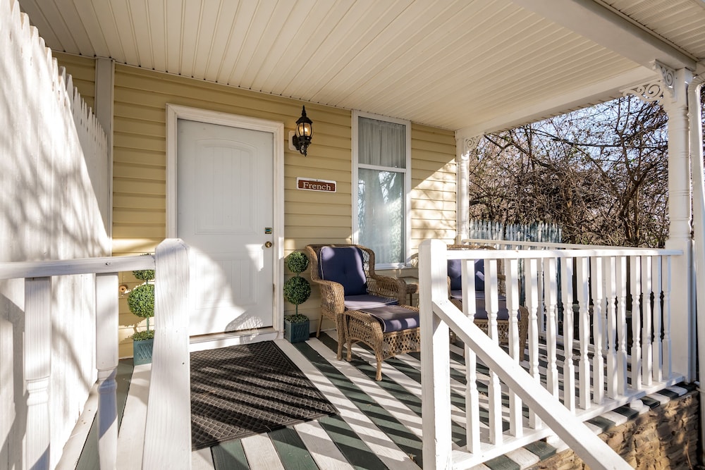 Montgomery Inn BnB 21/50