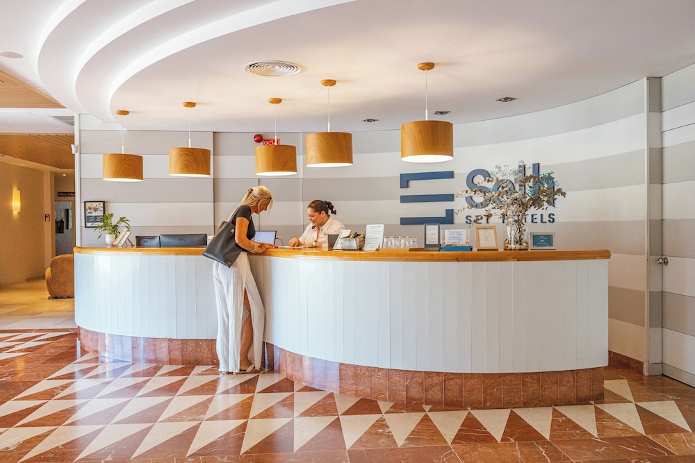 Hotel Santo Tomas - Es Migjorn Gran 3/50
