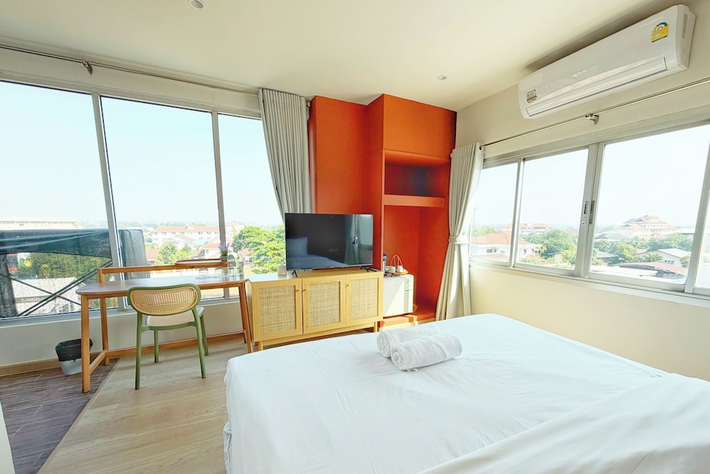 Cactus Resort & Hotel 25/65