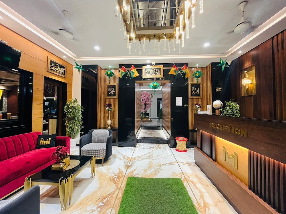 Hotel Madni Royale 10/50