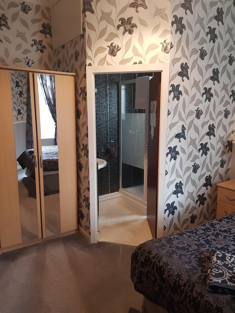 Thornhill Hotel 29/50