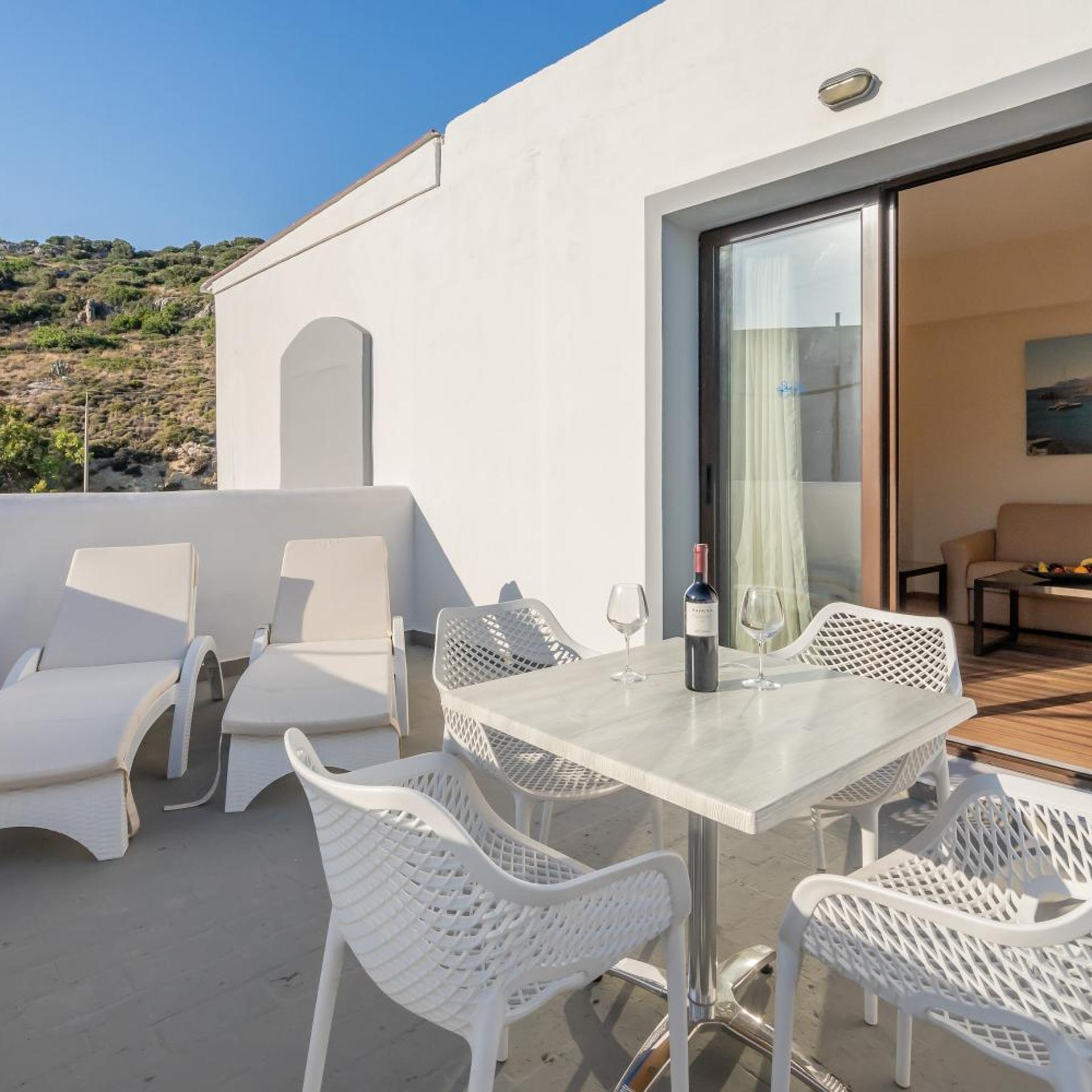 Ladiko Suites 42/50