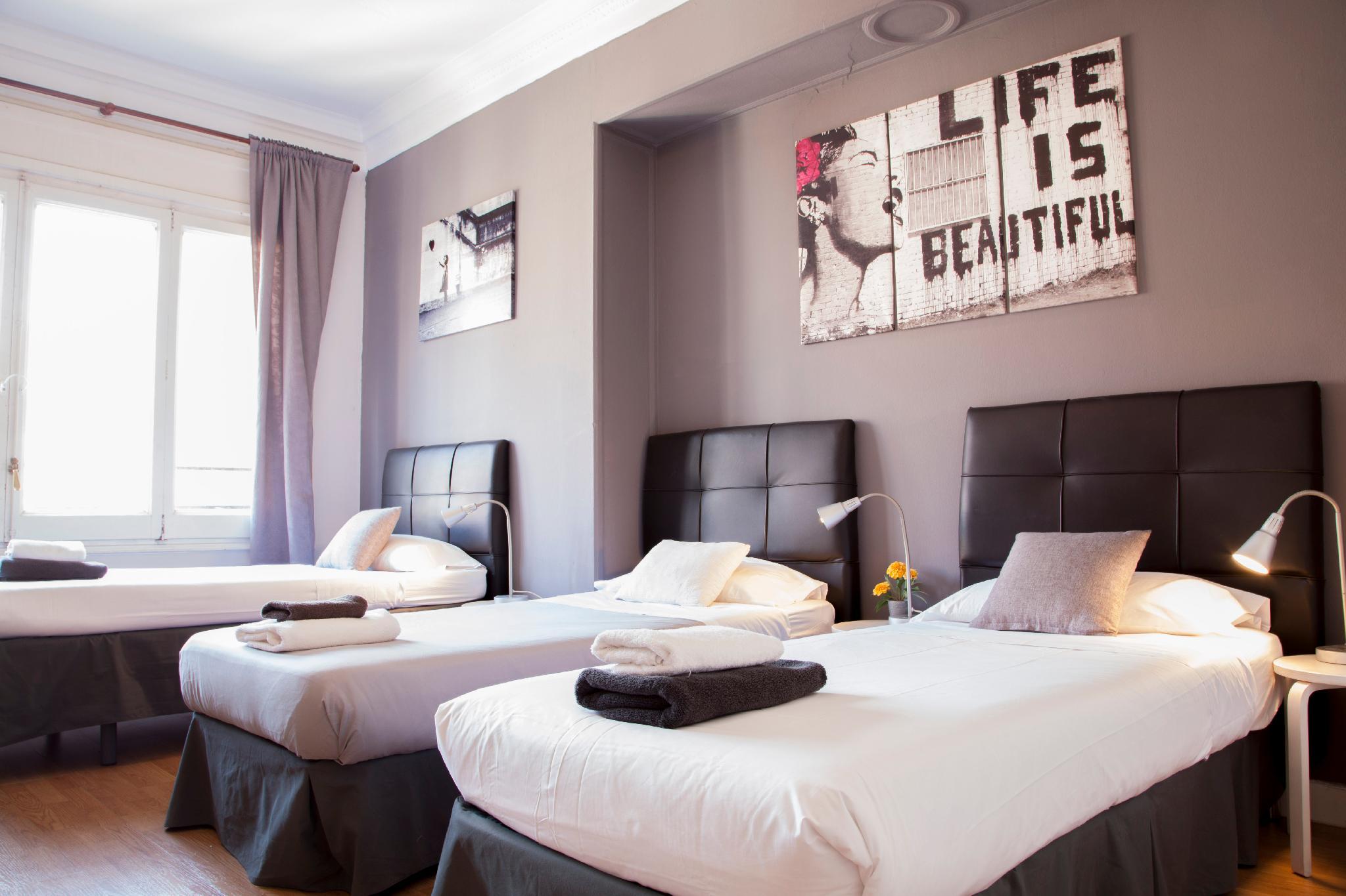 Private, Triple, 3 Beds
