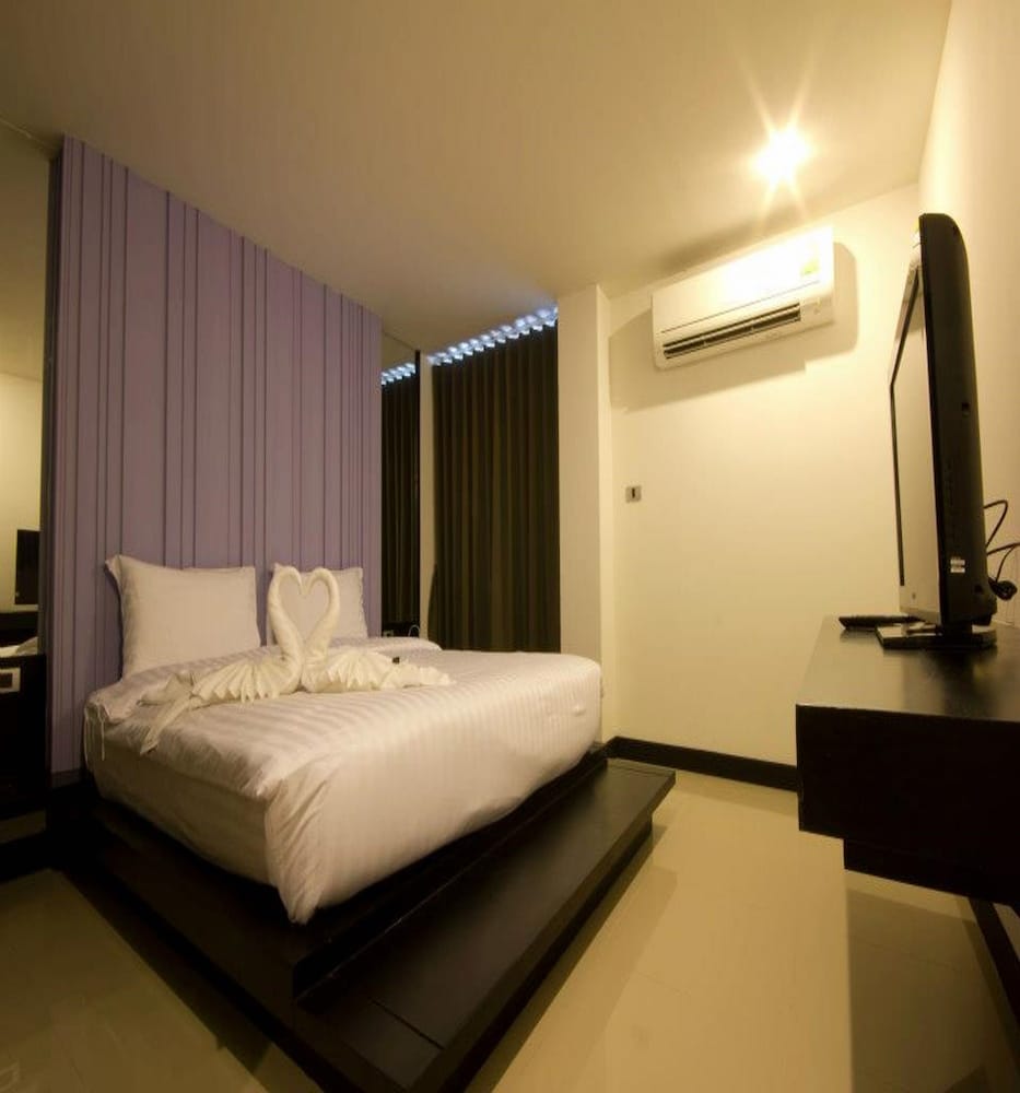 Punyapha Place Pattaya Beach 23/69