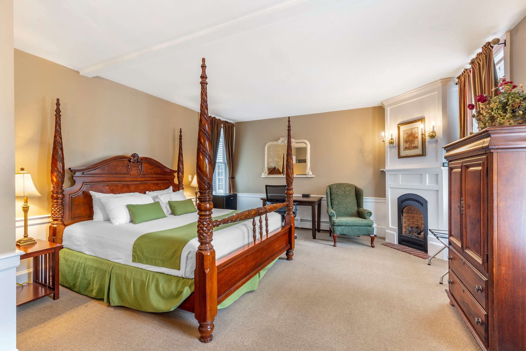 Room, King Bed