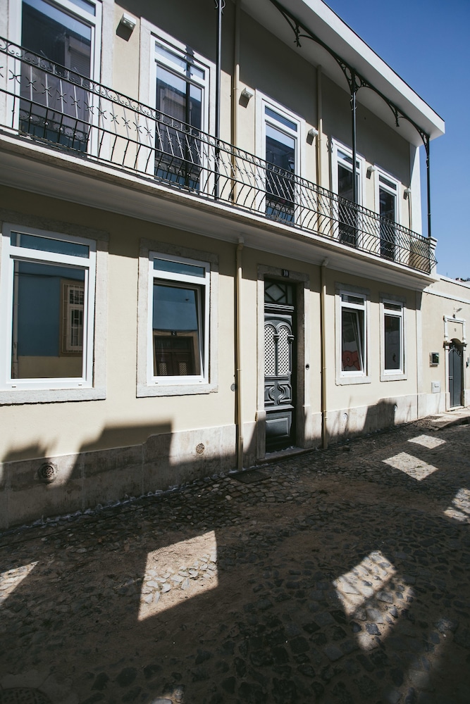 Castello Prime Suites 3/50