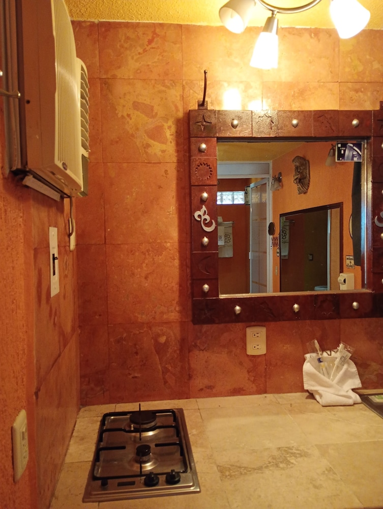 Hotel Villas and Suites Real Azteca 4/41