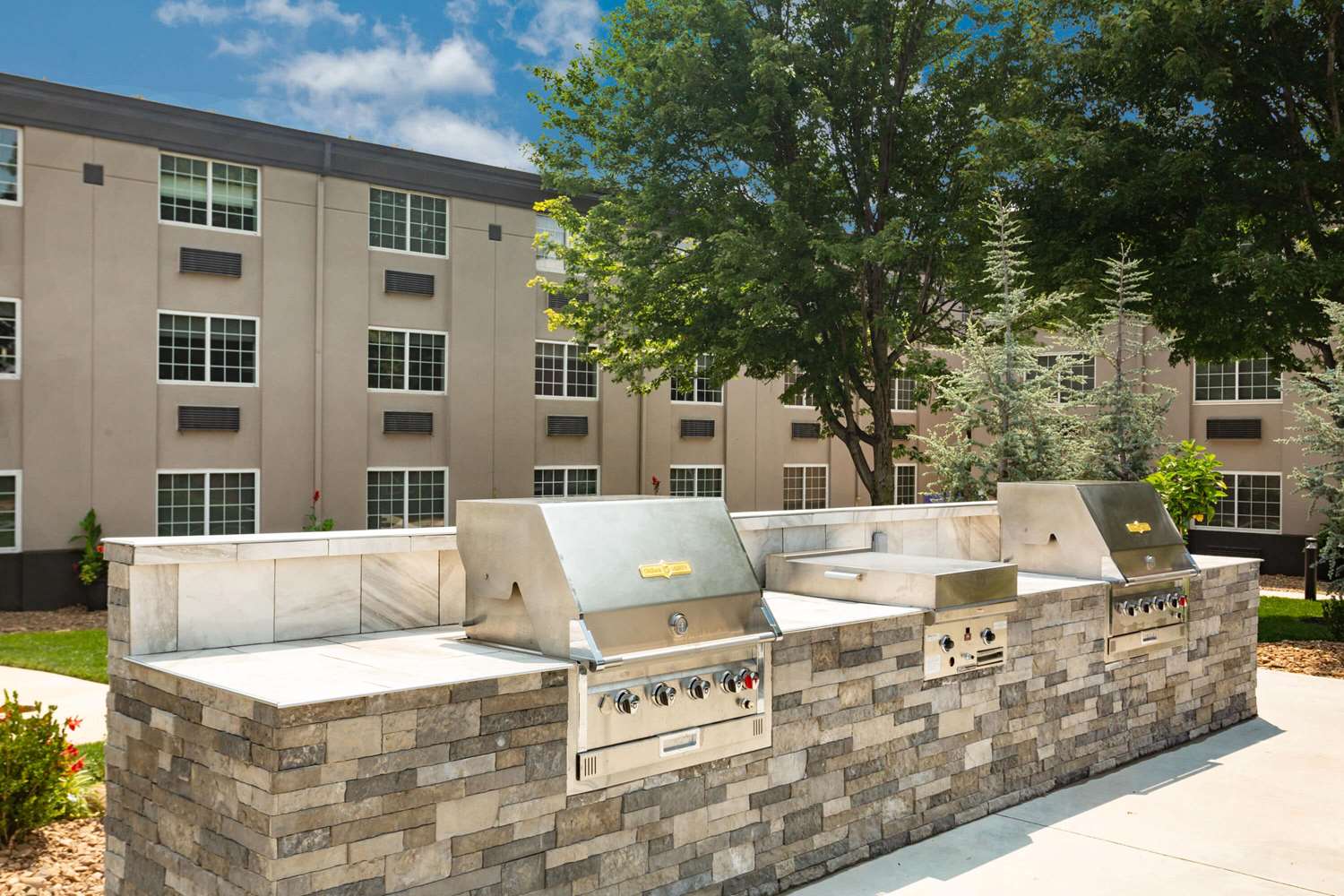 La Quinta Inn & Suites by Wyndham Joplin 53/56