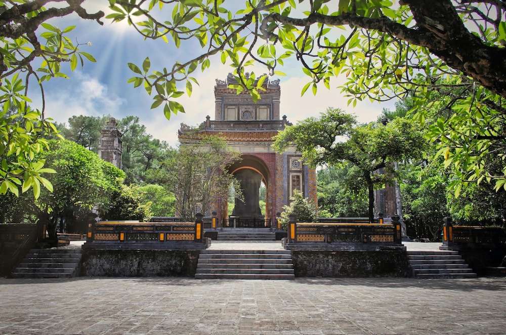 Silk Path Grand Hue Hotel 47/50