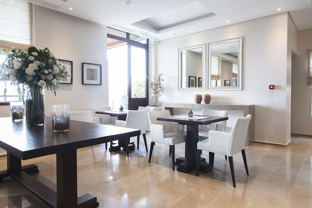Ayia Marina Suites 22/30