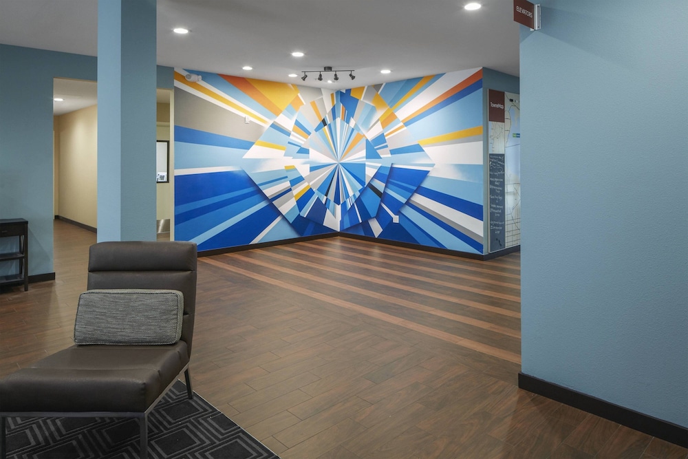 TownePlace Suites by Marriott Tampa South 10/43