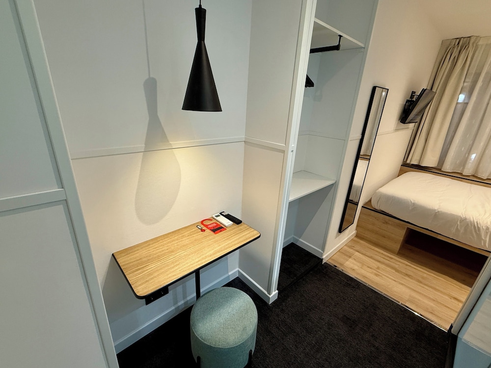 Mucho Madrid Hostel 33/49