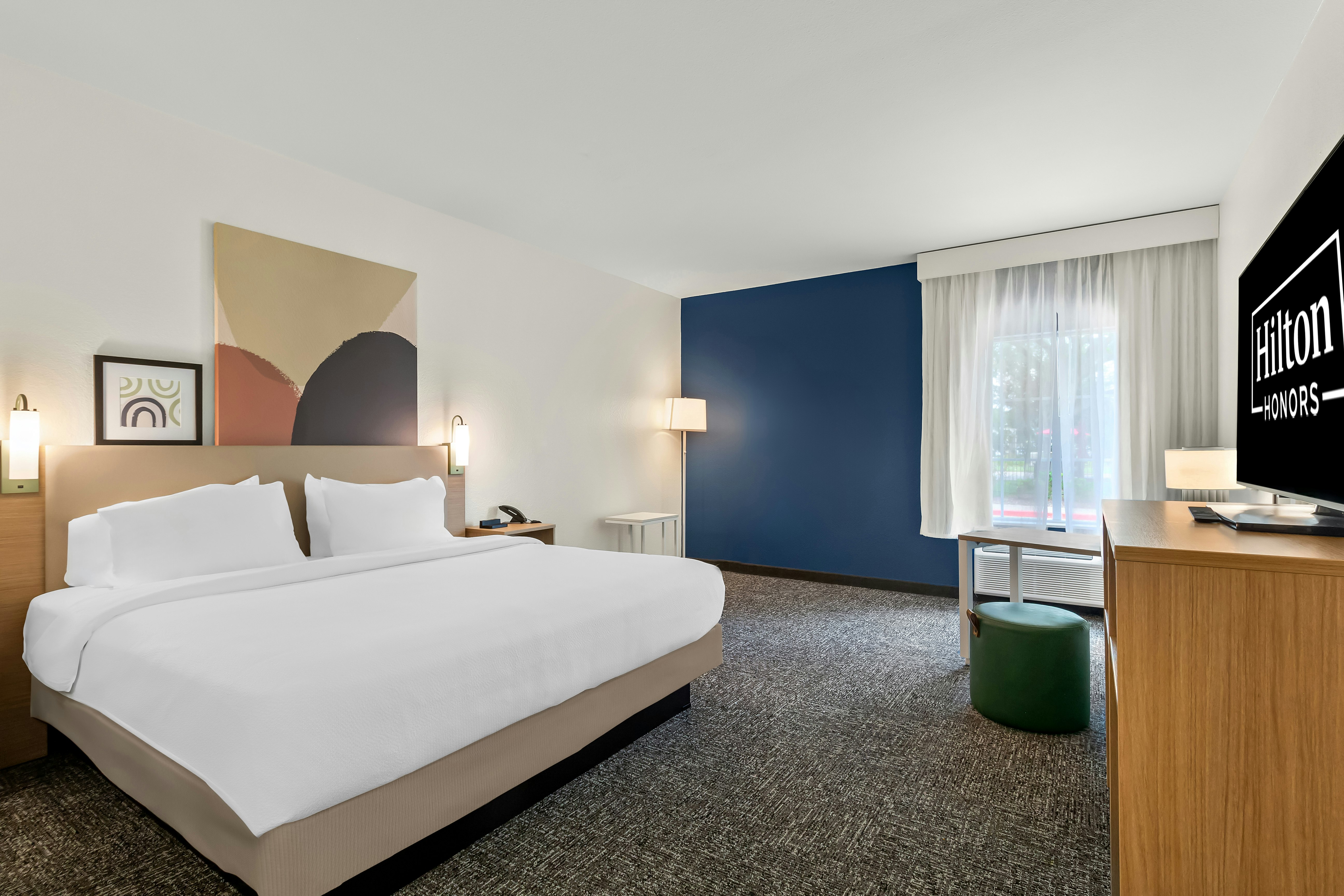 غرفة بسرير كينج، Spark by Hilton Missouri City 2/3