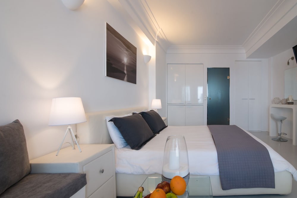 DREAMING VIEW SUITES 32/60