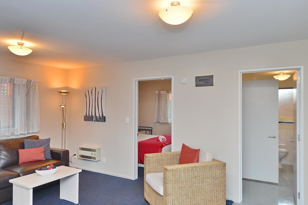 Addington Court Motel 25/36