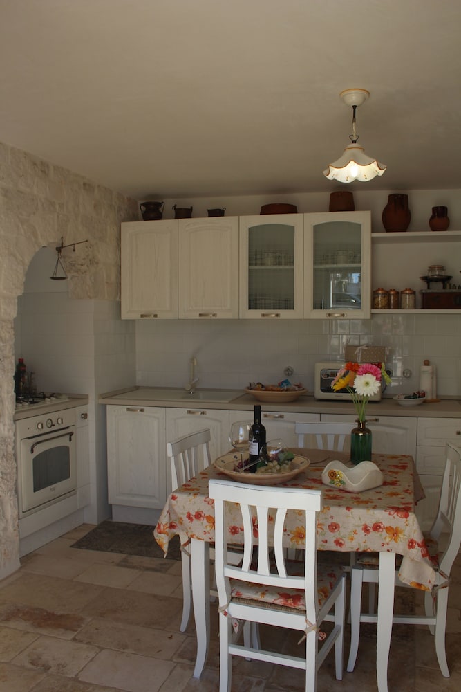 Trulli Occhi Di Pietra 33/49