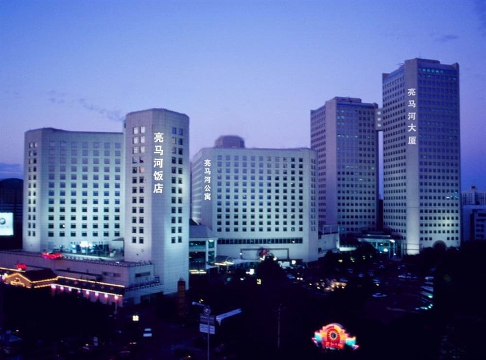Landmark Towers 1/40
