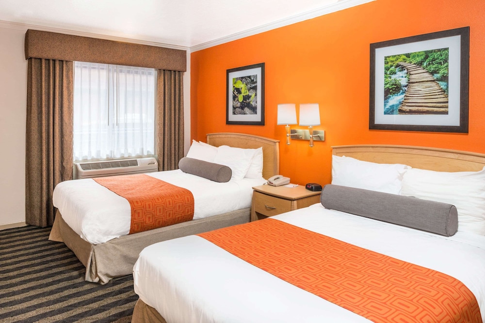 SureStay by Best Western San Francisco Marina District 18/34