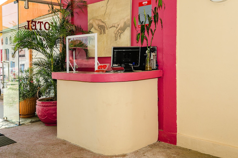 OYO Hotel Cabo Del Sur, Cabo San Lucas 9/34