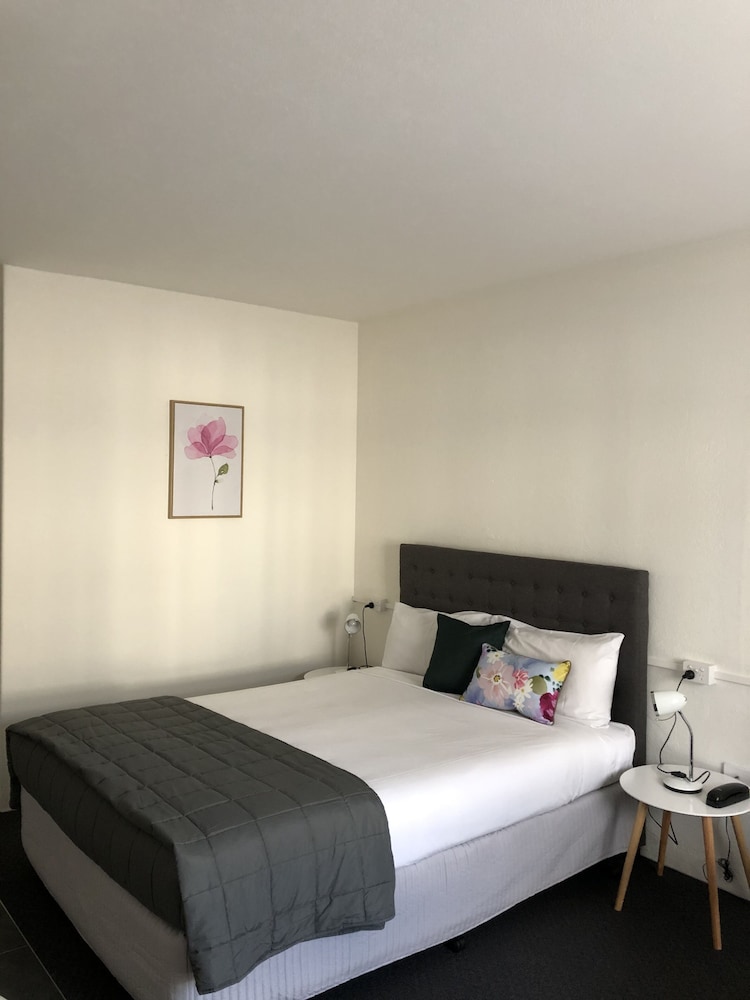 Comfort Inn Commodore Albury 16/31