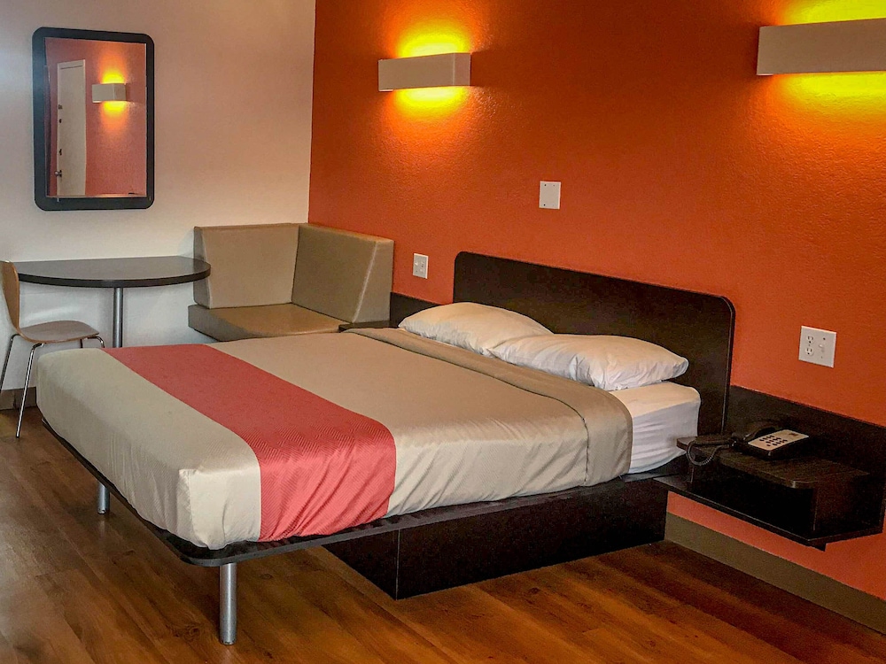 Motel6 Sallisaw, OK 17/38
