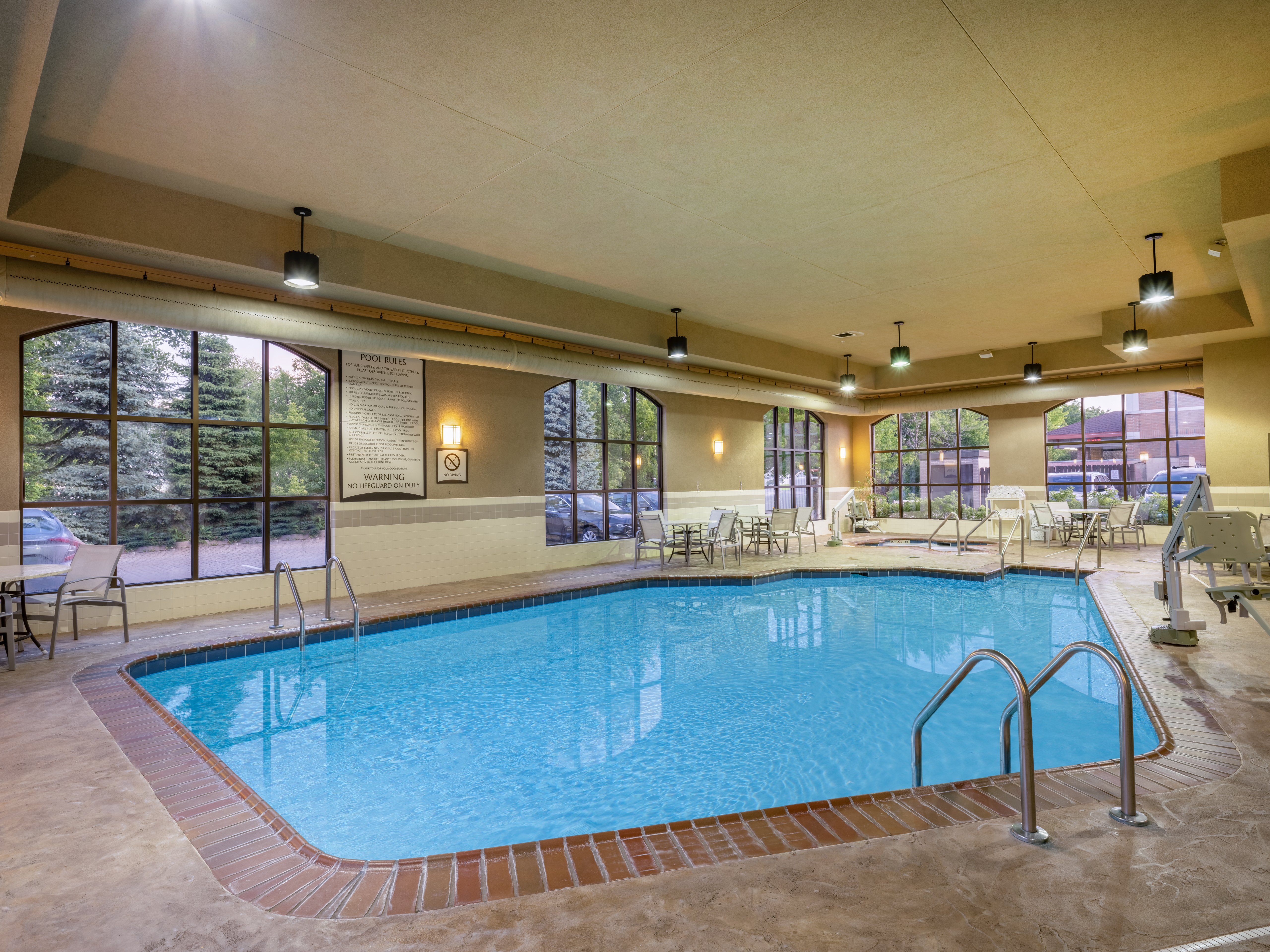 Staybridge Suites Milwaukee Airport South 28/53