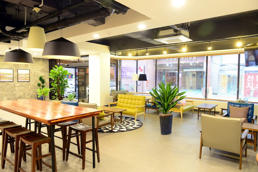 Casa Mini Hotel Guest House Hostel 25/40