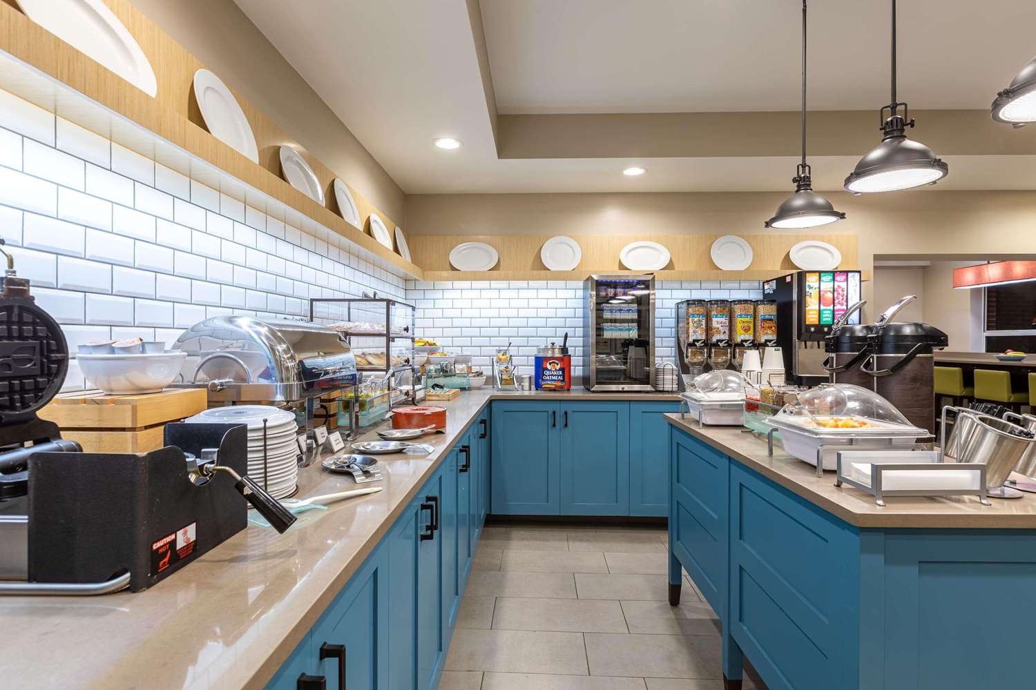 Country Inn & Suites By Radisson, Anderson, SC 28/34