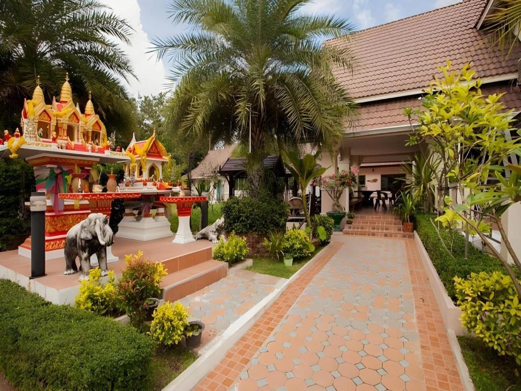 Thon Koon Resort 46/50