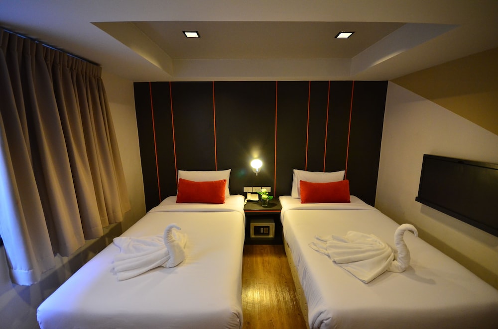 H2 Hotel 21/48