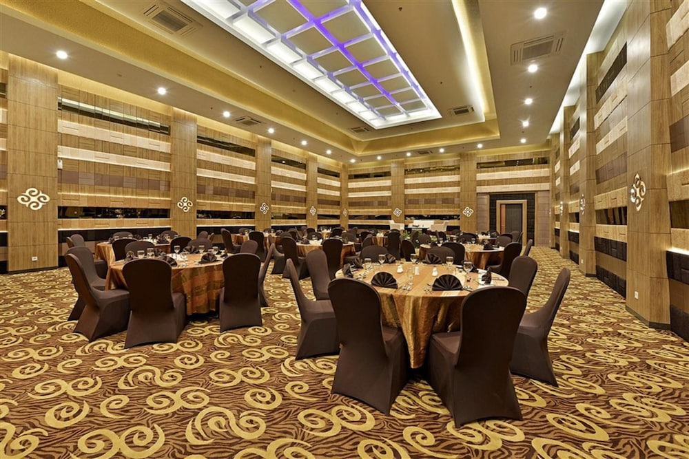 Grand Tjokro Jakarta 54/68