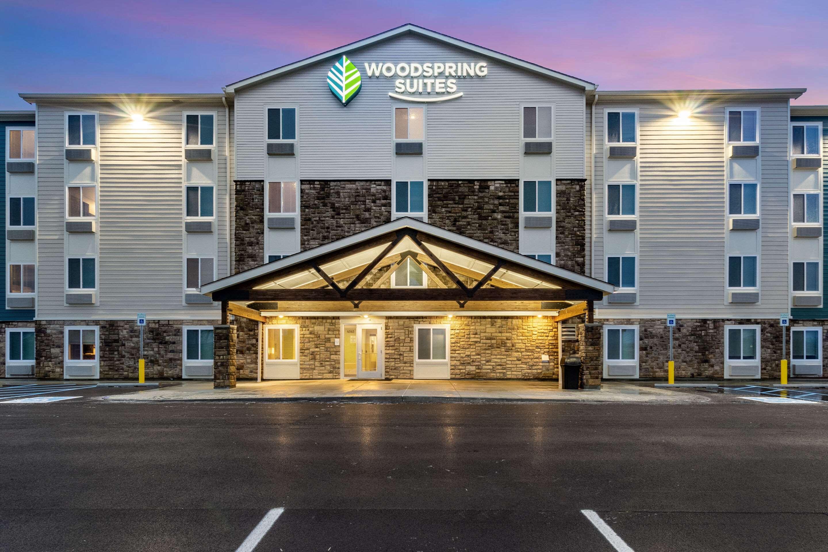 WoodSpring Suites Indianapolis Airport South 33/38