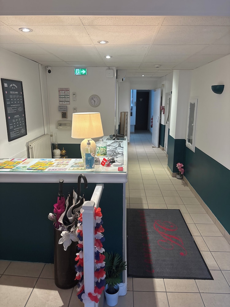 HOTEL L'ANGE COURONNÉ 4/17