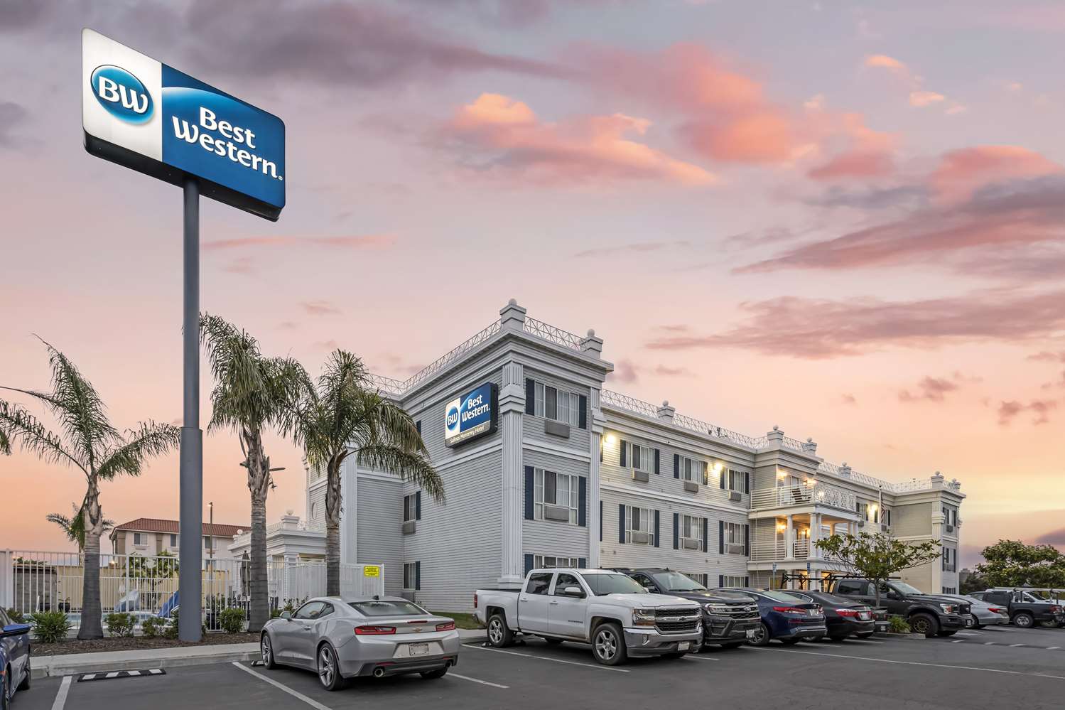 Best Western Salinas Monterey Hotel 35/37