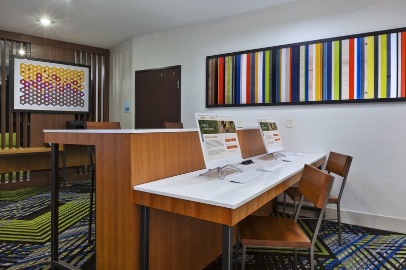 Holiday Inn Express And Suites Painesville Concord 39/54