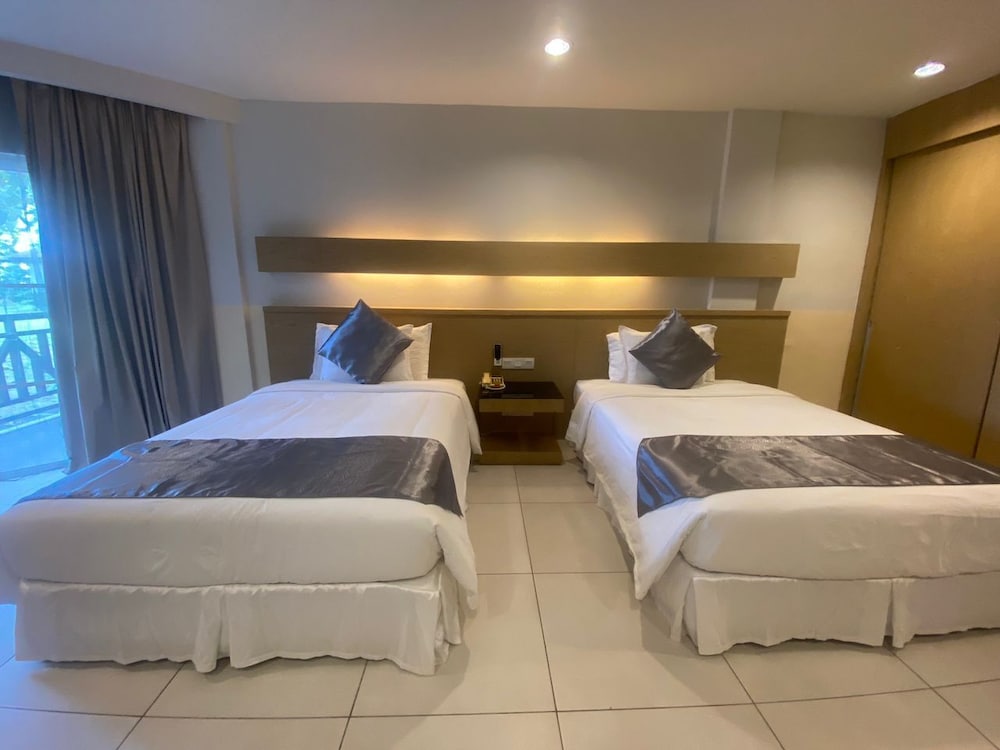 Century Langkasuka Resort 14/59