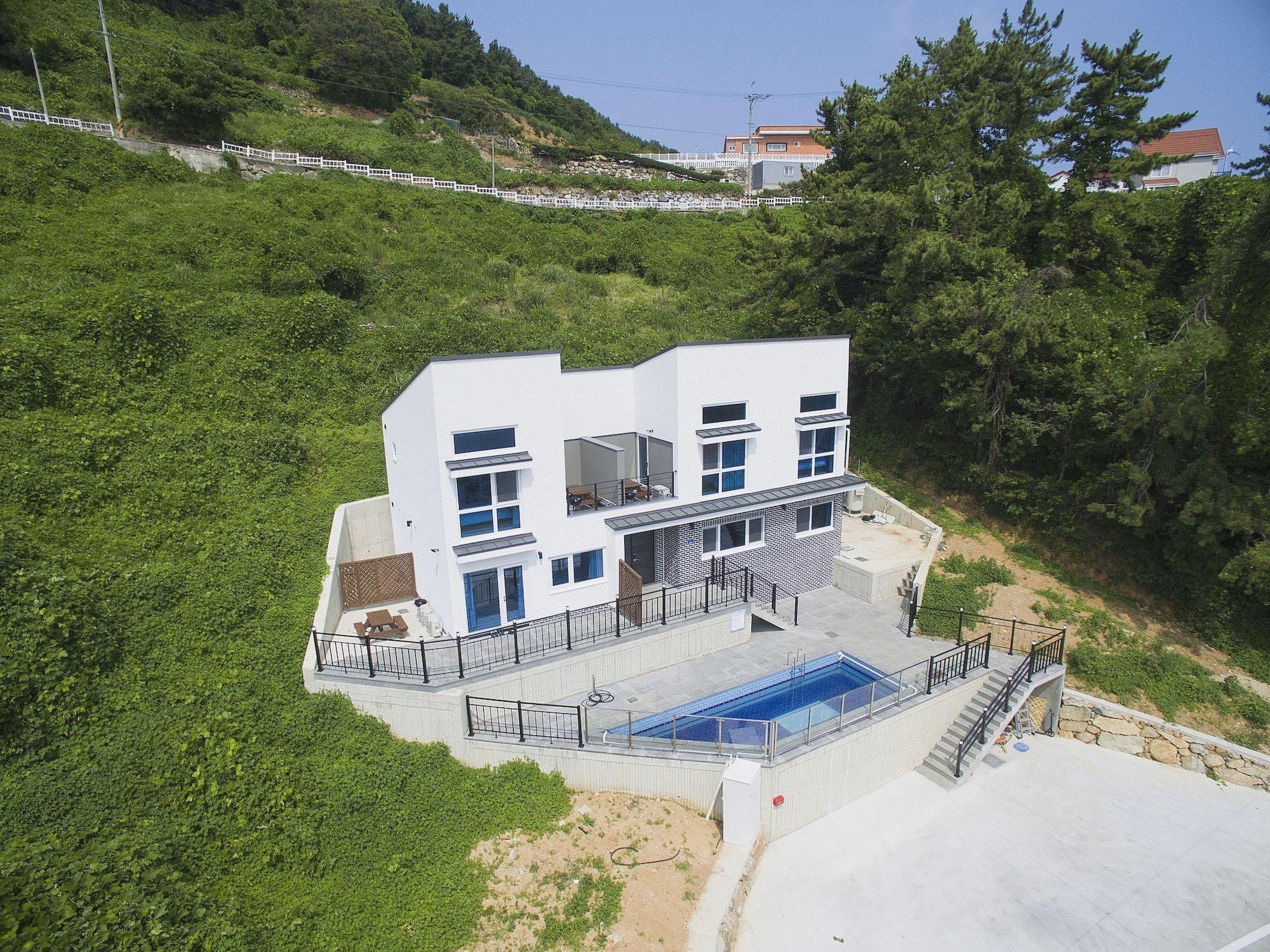 Oneday Namhae Pension 55/61