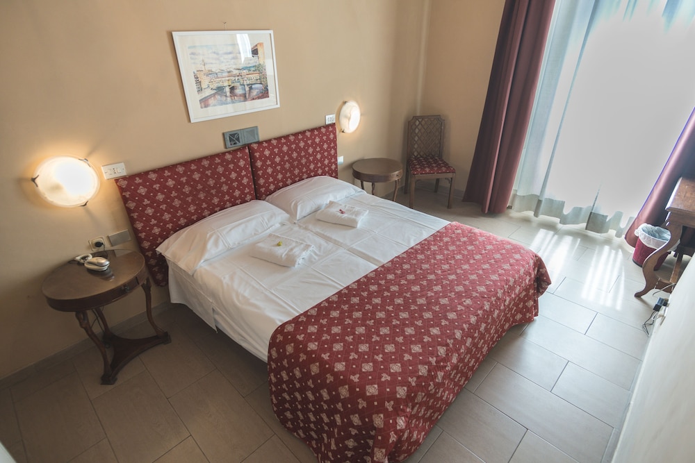 Hotel Victoria 25/49