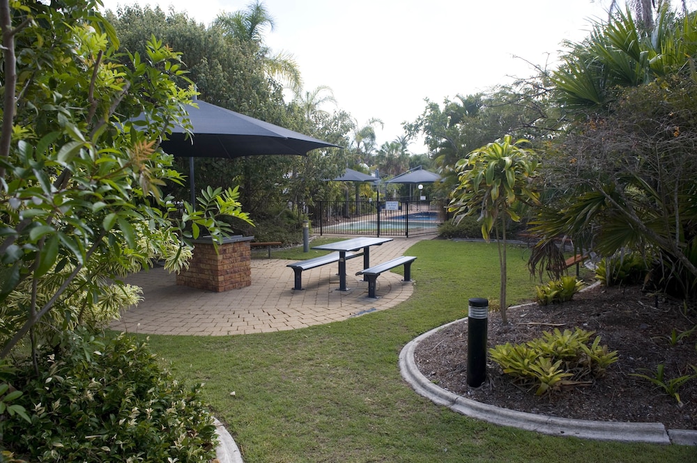 Kellys Beach Resort 43/49