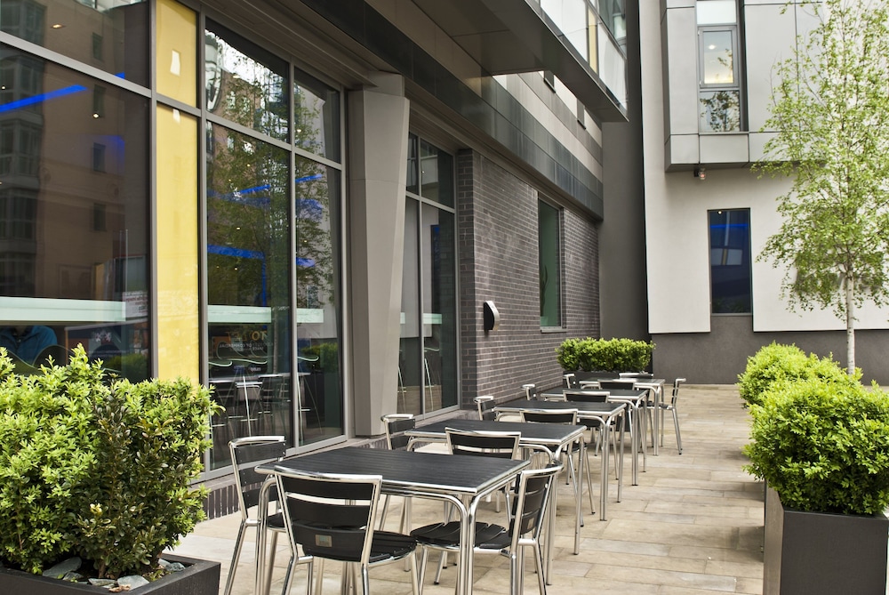 ホリデイ・イン エクスプレス マンチェスター シティ センター アリーナ(Holiday Inn Express Manchester City Centre Arena By IHG) 写真1