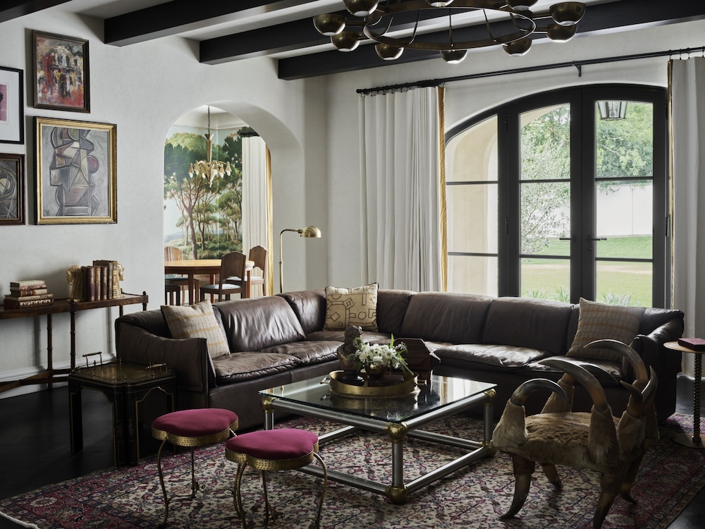 Commodore Perry Estate, Auberge Resorts Collection 34/68