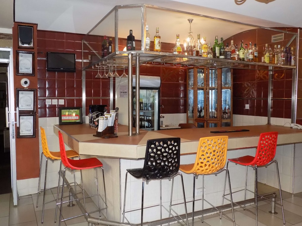 The Kenya Comfort Hotel Suites 67/78