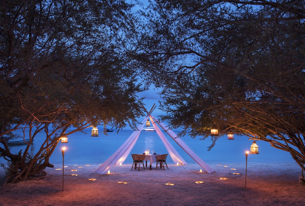 The Beach Club By Haadtien 33/42