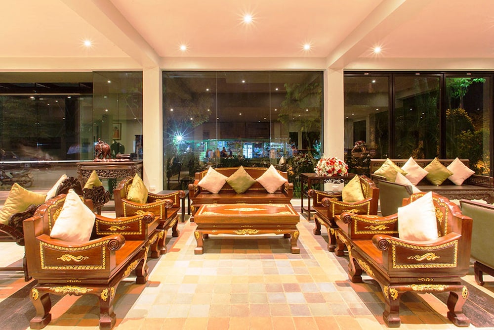 A Hotel Budget 53/61