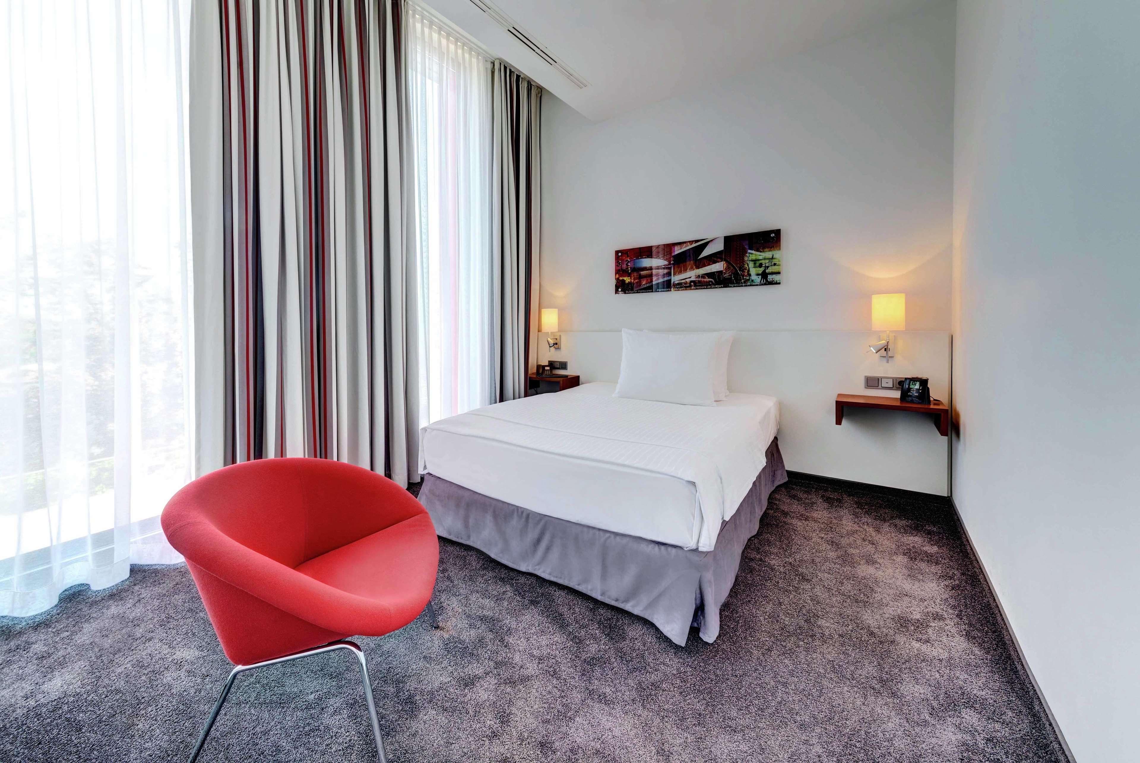 JUNIOR SUITE, QUEEN BED, SAUNA