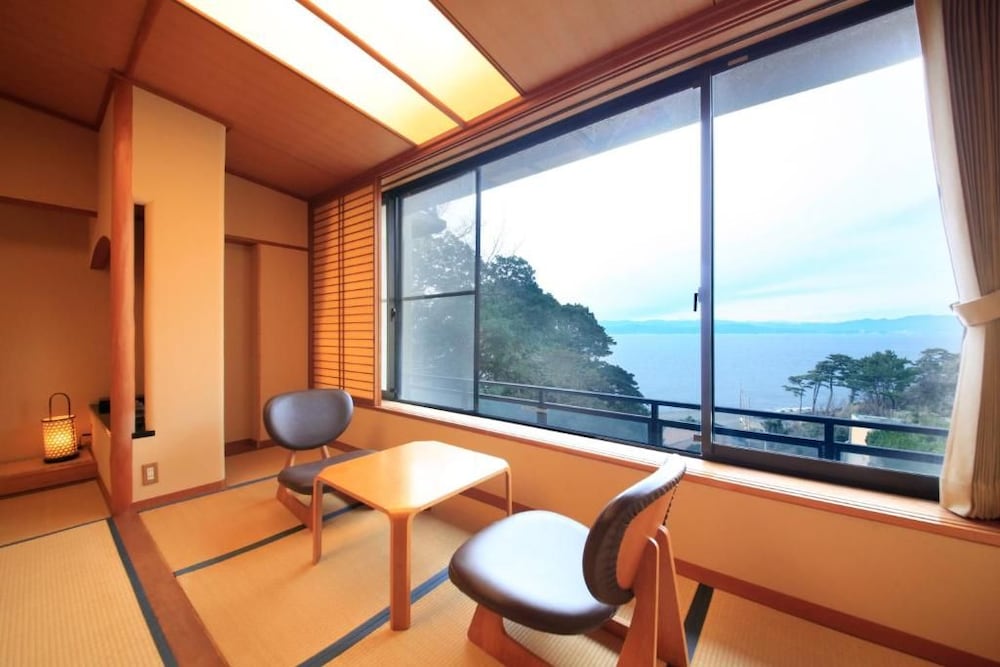 Nishiizu Koyoi Onsen 18/41