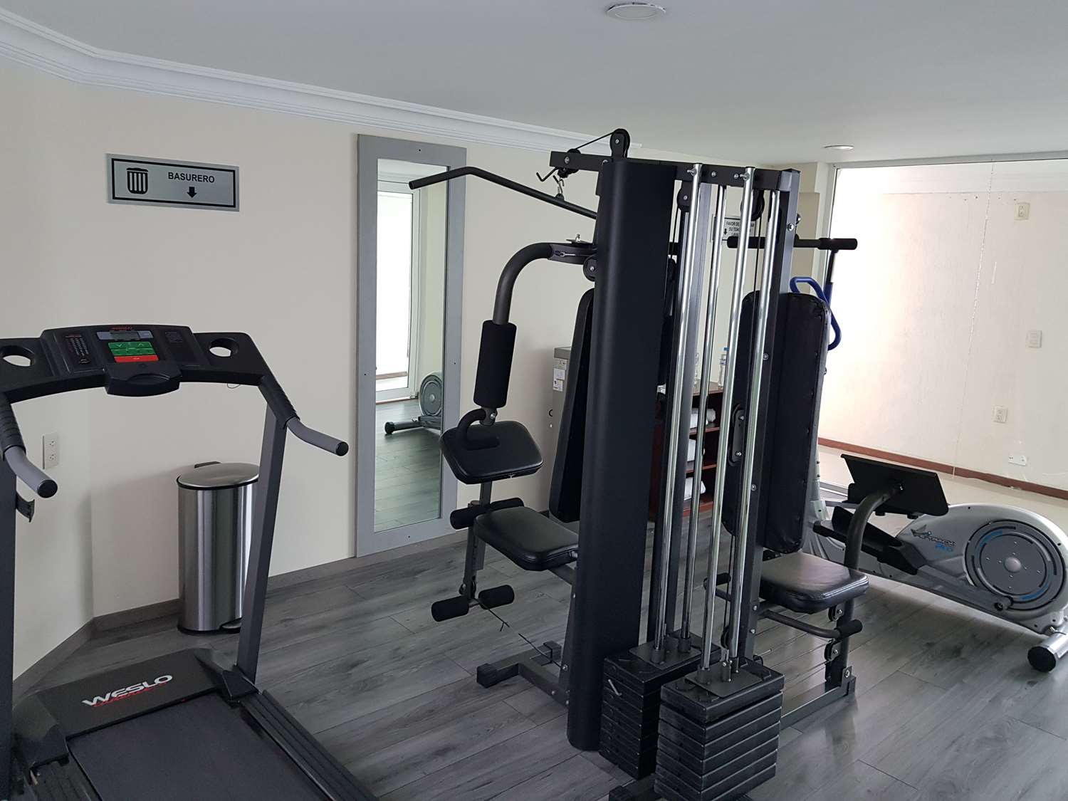 Best Western Plus Gran Marques 8/26