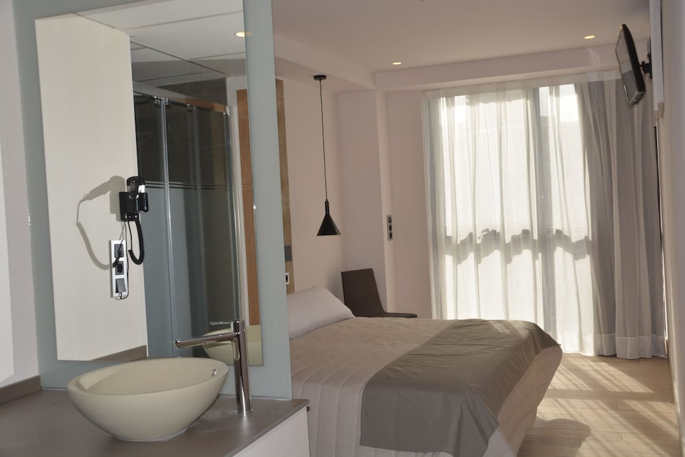 Hotel Bilbao Plaza 61/61