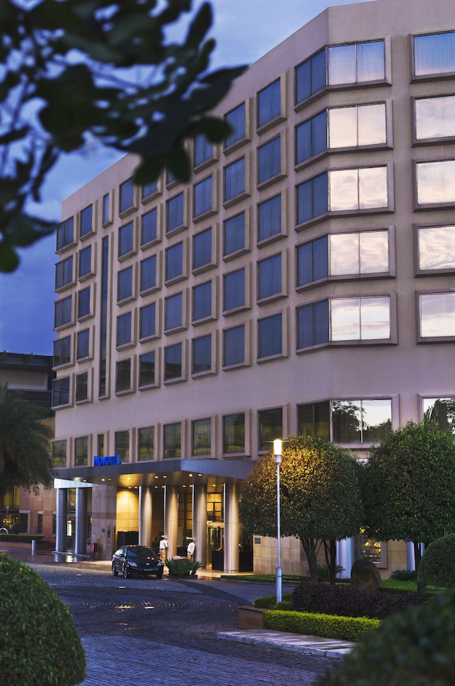 NOVOTEL HYDERABAD CONVENTION CENTRE 4/73